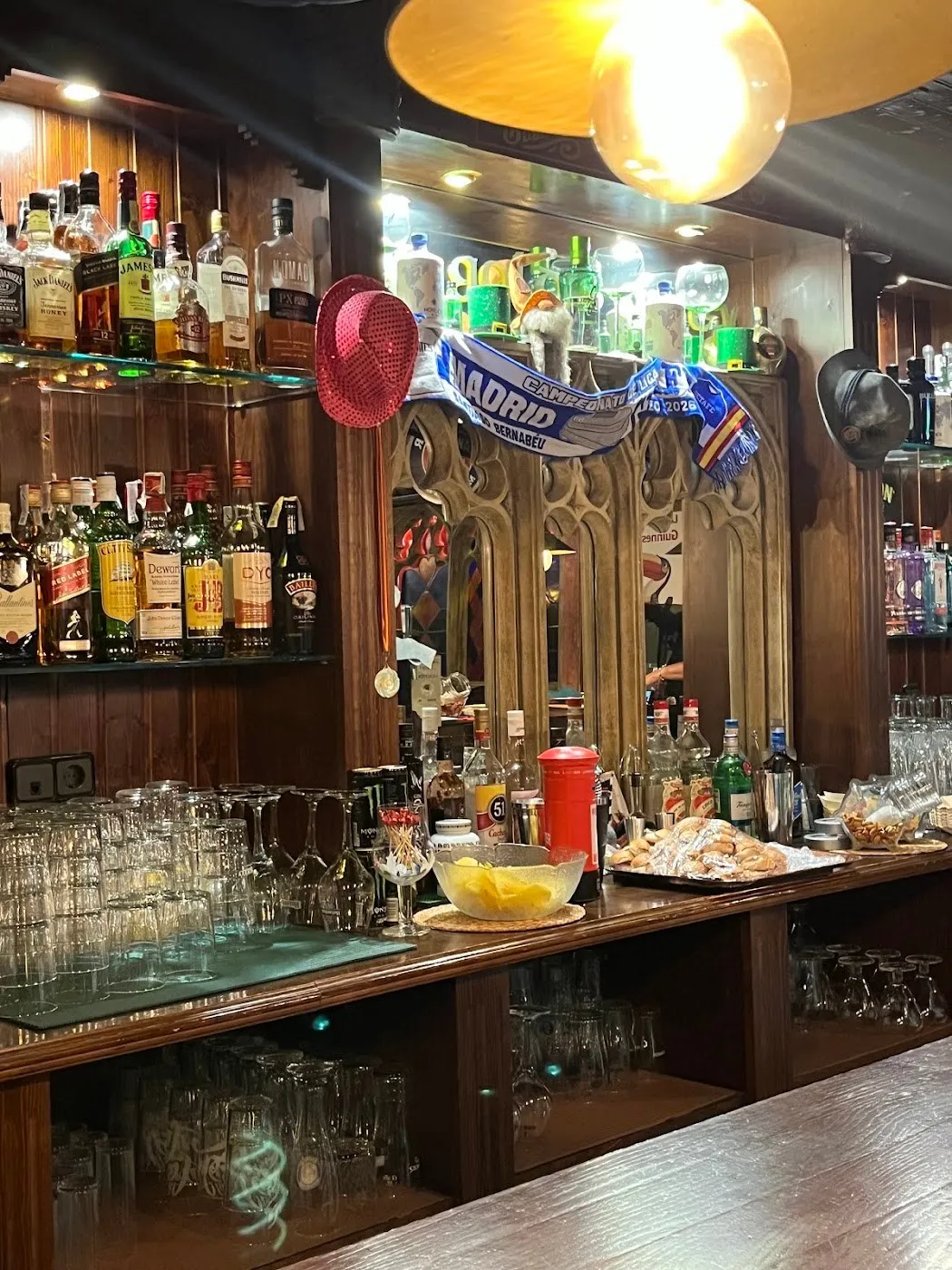 Los estantes de la barra